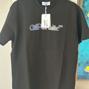 Off-White Black Graphic T-Shirt